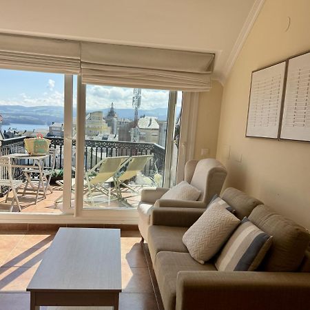 Moderno Piso Con La Mejor Terraza De Ribadeo Y Vistas Maravillosas Luaran gambar