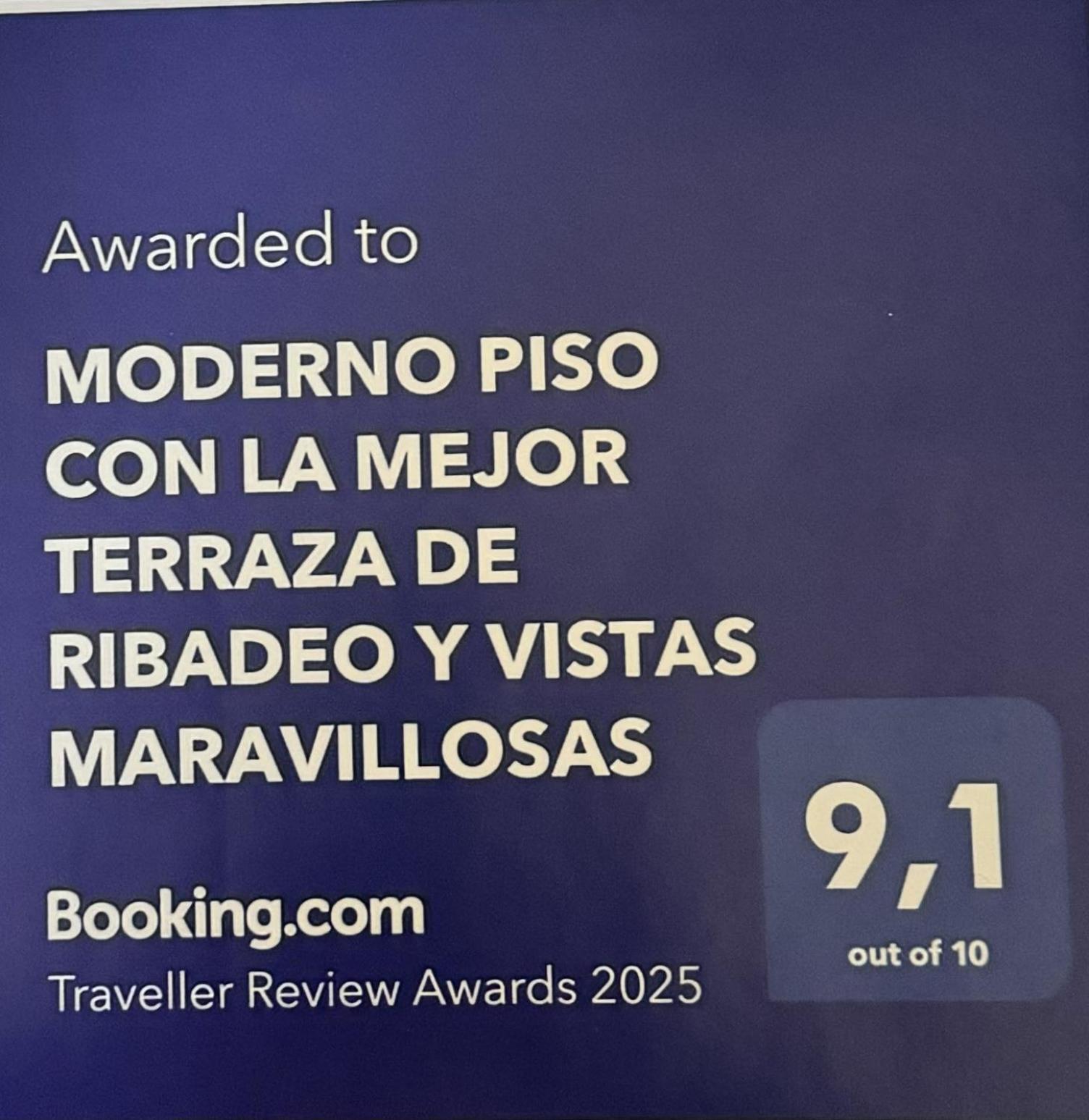 Moderno Piso Con La Mejor Terraza De Ribadeo Y Vistas Maravillosas Luaran gambar